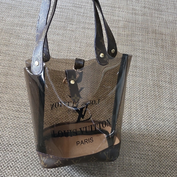 Vinyl Brown Festival Bucket Bag - Picture 6 of 15